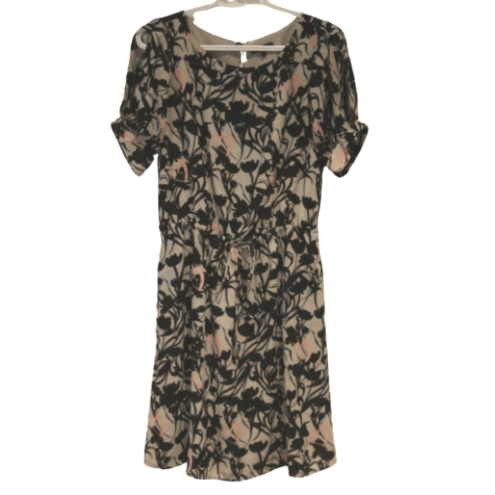 2/$40 🏷 RW & Co Grey/Black/Pink Floral Short Sleeve Dress Size S